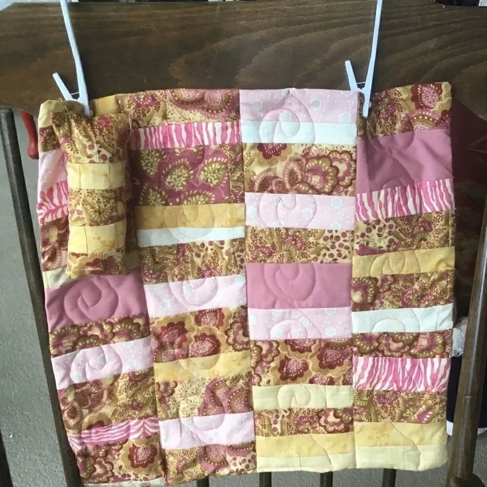 Handmade Doll Quilt  - Picture 3 of 6